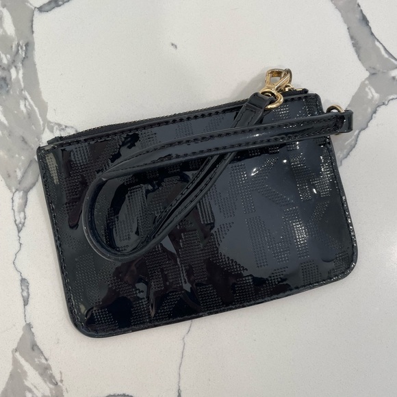 Michael Kors Wristlet - Picture 4 of 7